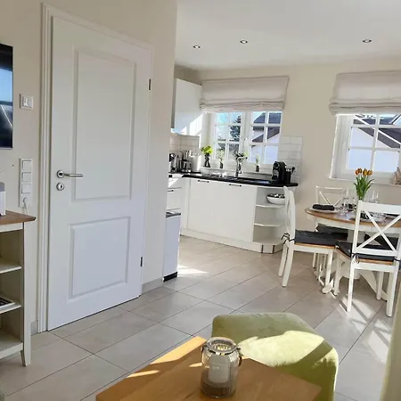 Friesenhaus 'inselherz' דירה